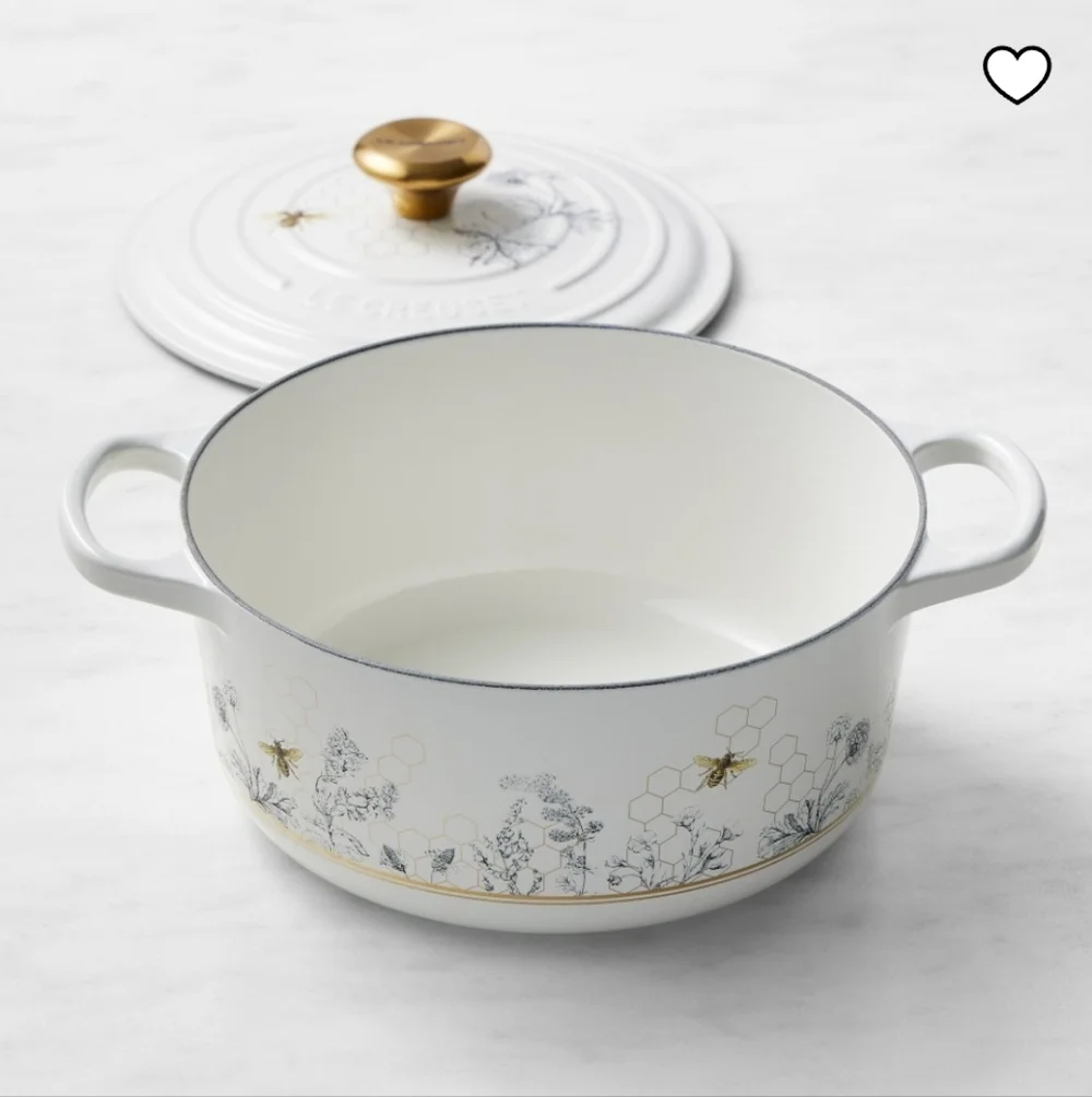 NEW Le Creuset Enameled Cast Iron Round Oven, 4 1/2-Qt.Honeycomb,Retail $500.00